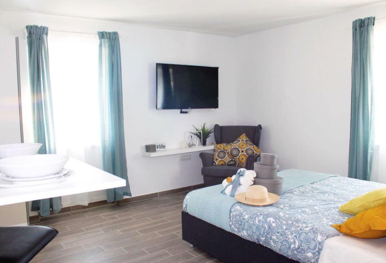 Apartments Borghetto Vinkuran Dış mekan fotoğraf