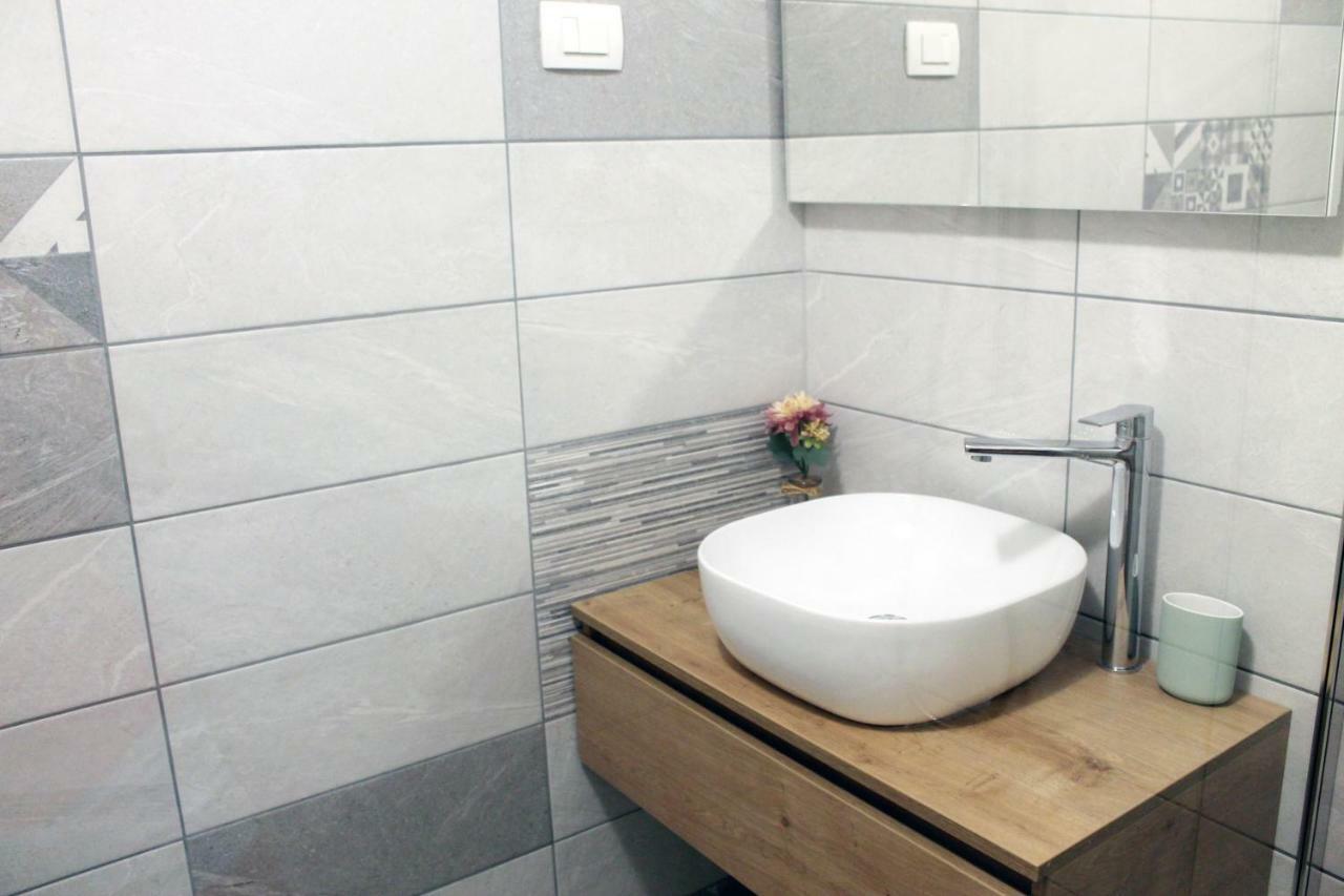 Apartments Borghetto Vinkuran Dış mekan fotoğraf