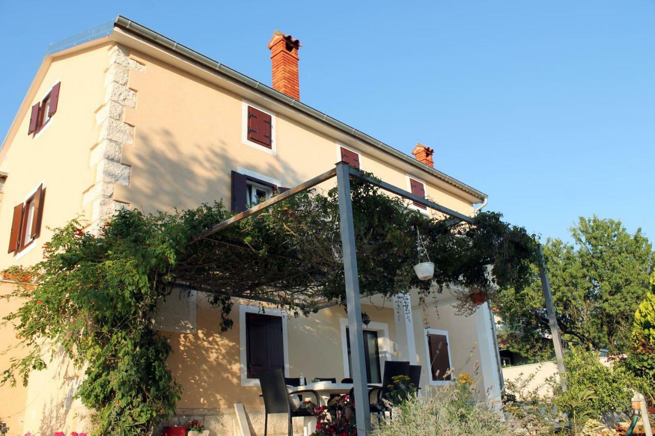 Apartments Borghetto Vinkuran Dış mekan fotoğraf