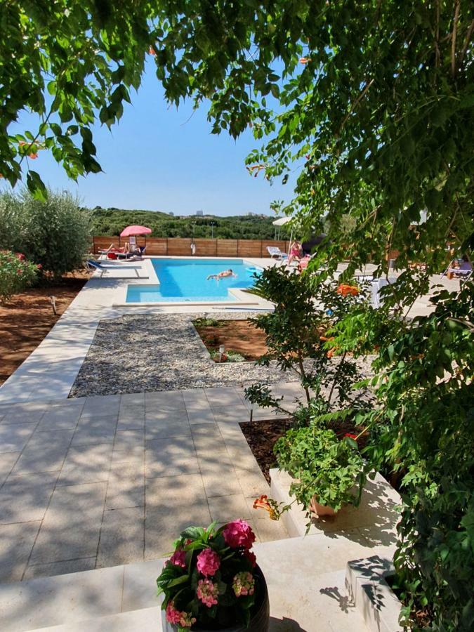 Apartments Borghetto Vinkuran Dış mekan fotoğraf