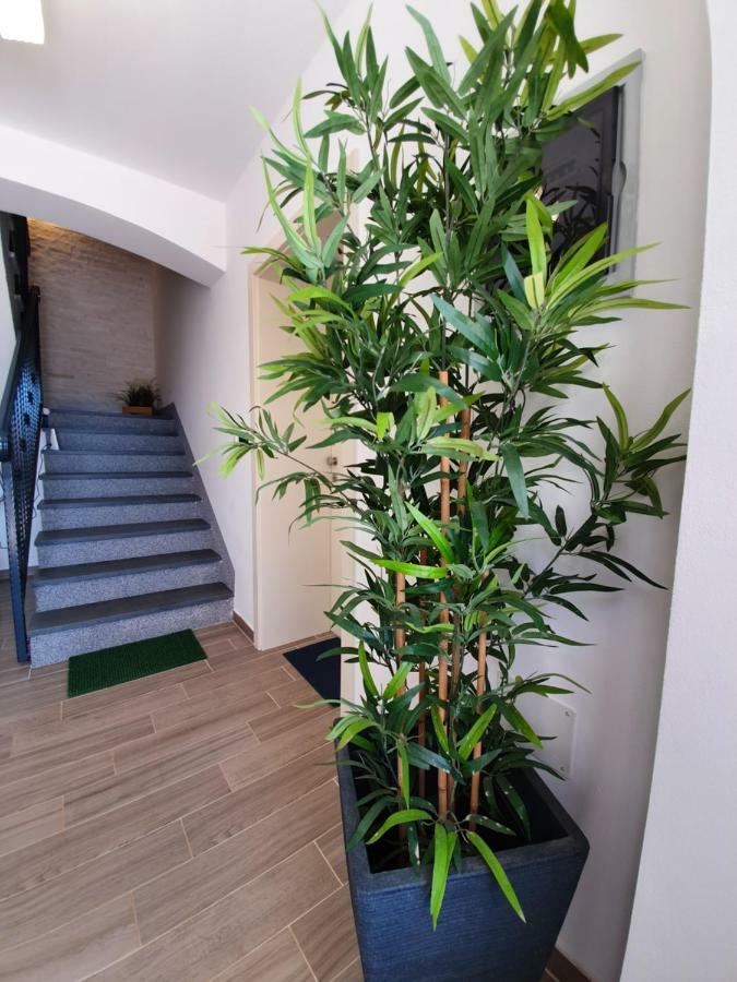 Apartments Borghetto Vinkuran Dış mekan fotoğraf
